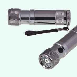 LED Lommelygte i Sort Metal med 8 dioder og r�d laser LED - 213